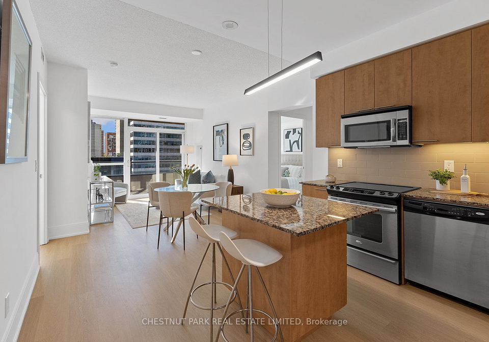 70-roehampton-avenue-toronto-ontario-c12440066
