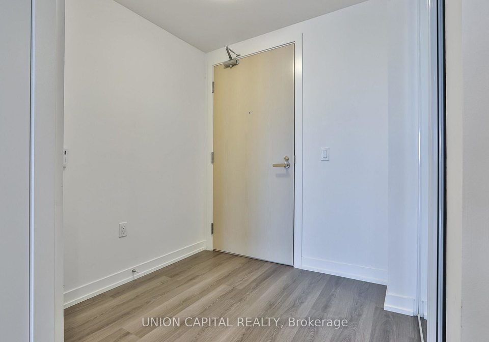 138-downes-street-toronto-ontario-c12440070