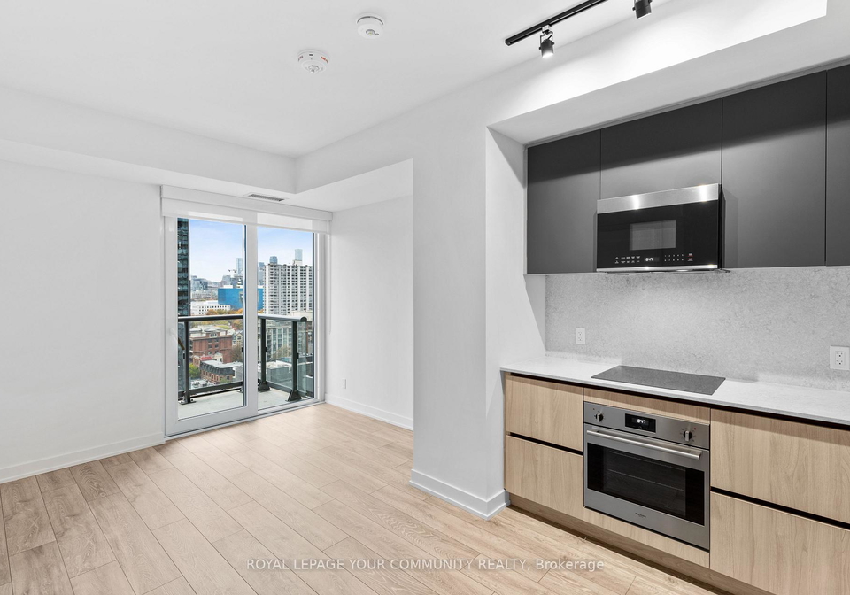 108-peter-street-toronto-ontario-c12440332