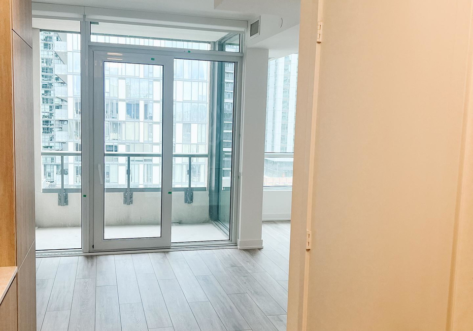 108-peter-street-toronto-ontario-c12440976