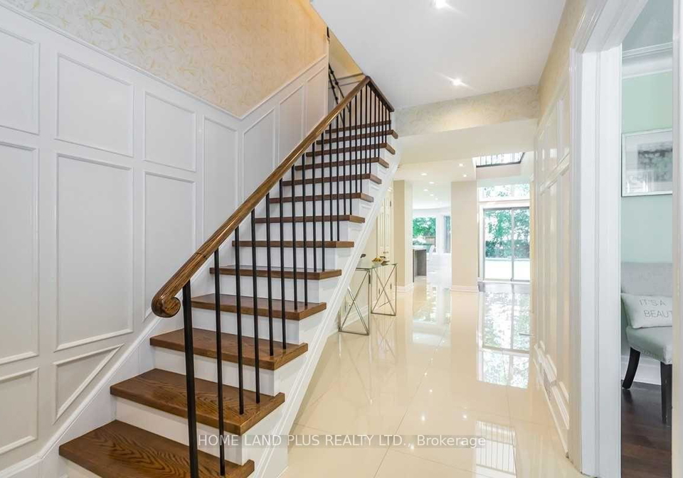 96-st-leonards-avenue-toronto-ontario-c12440991