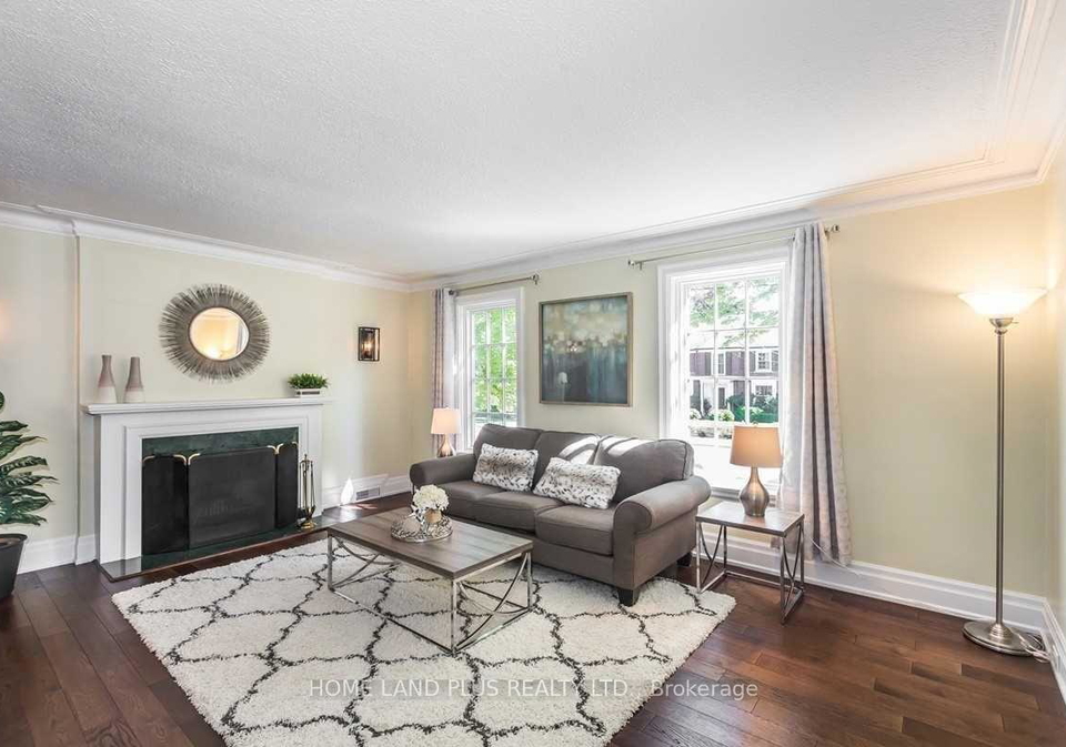 96-st-leonards-avenue-toronto-ontario-c12440991