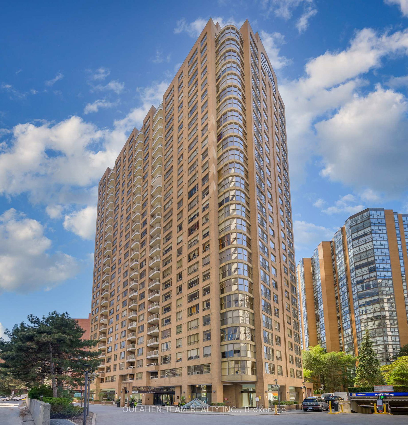 100-upper-madison-avenue-toronto-ontario-c12441088