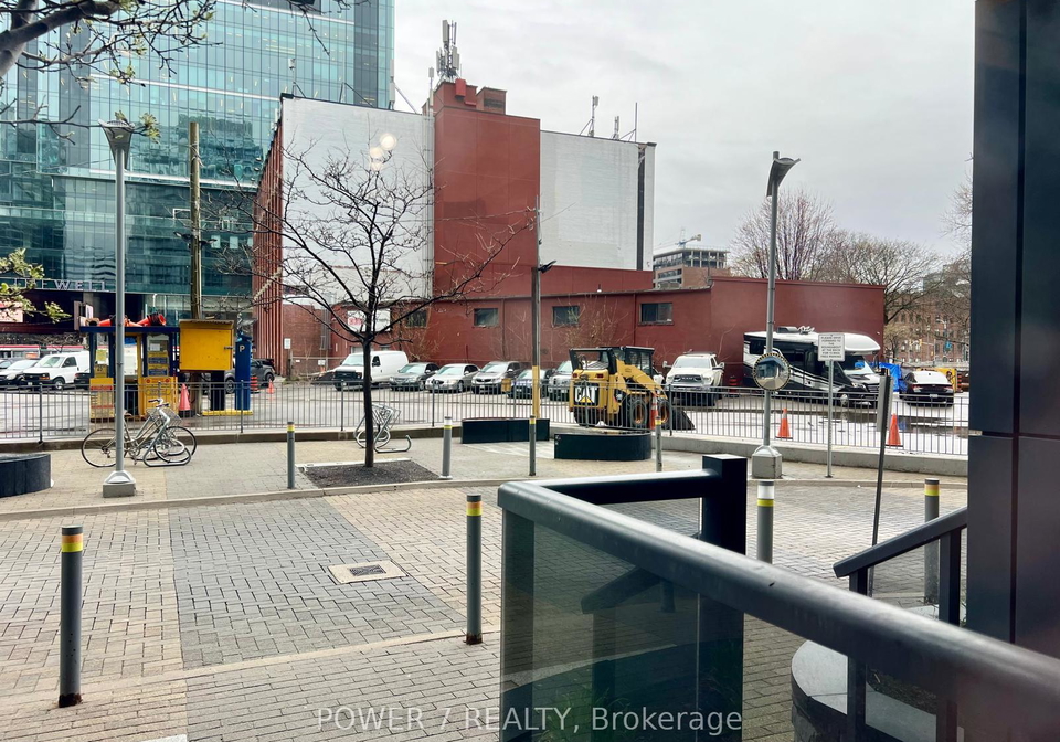 352-front-street-w-toronto-ontario-c12441364
