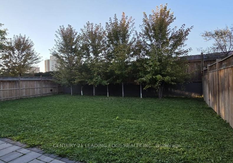 26-moore-park-avenue-toronto-ontario-c12441413