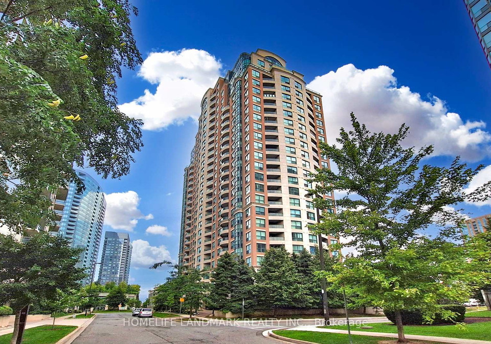 7-lorraine-drive-toronto-ontario-c12441666