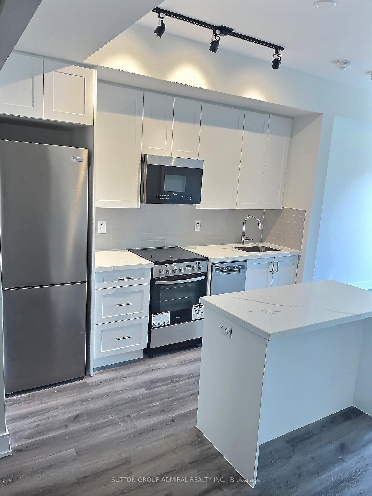 15-ellerslie-avenue-toronto-ontario-c12441774