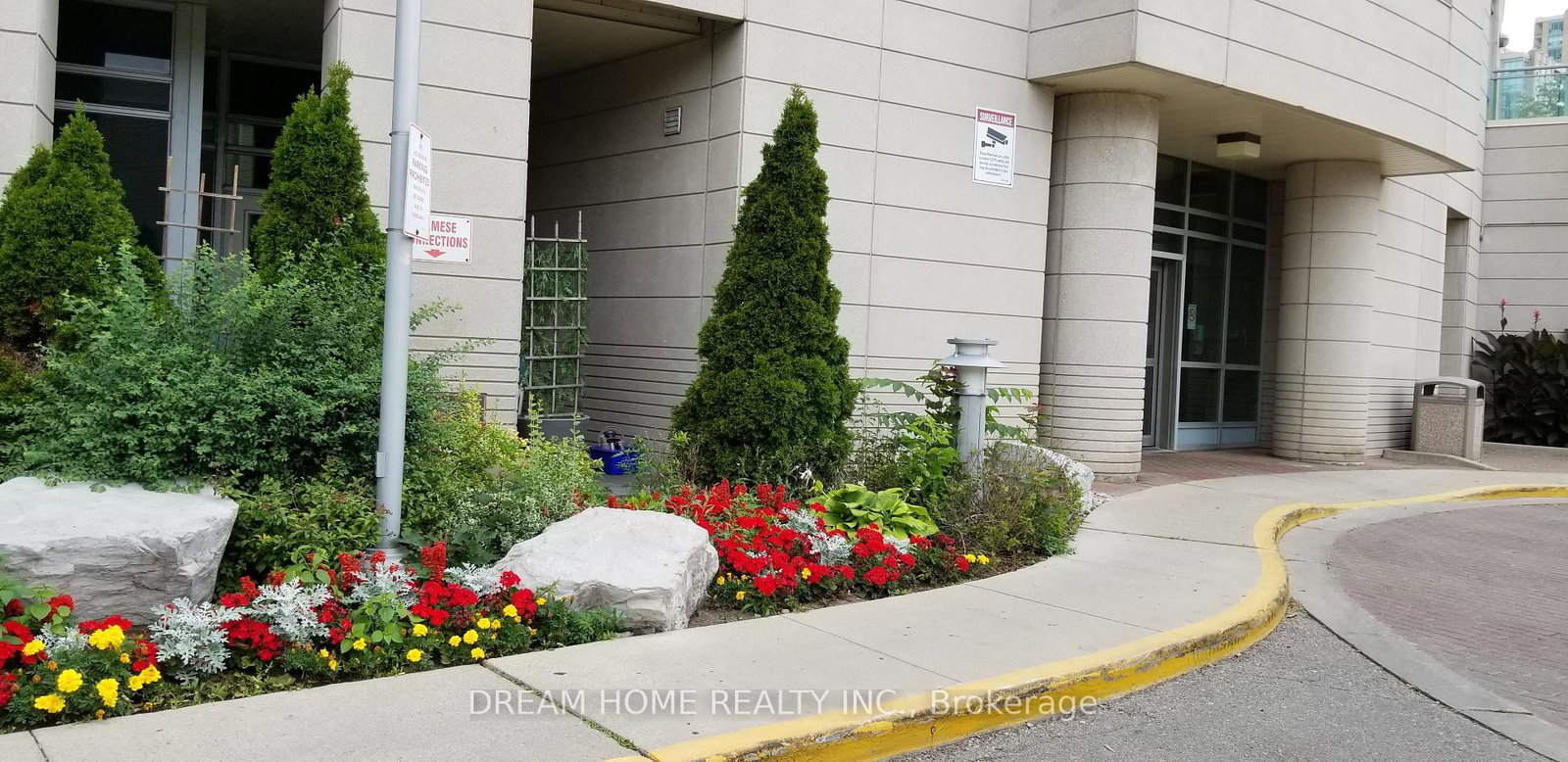 60-byng-avenue-north-york-ontario-c12441857