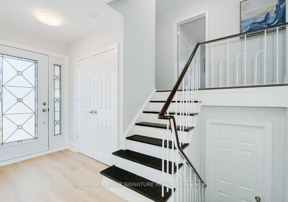 47-sweeney-drive-north-york-ontario-c12441946