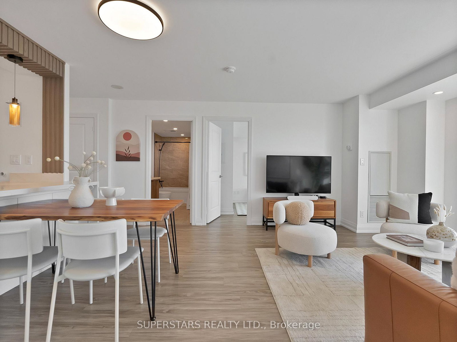 2015-sheppard-avenue-e-north-york-ontario-c12442654