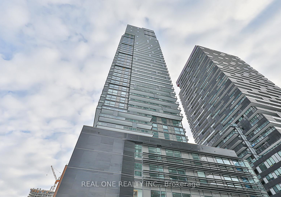 39-roehampton-avenue-e-toronto-ontario-c12442688