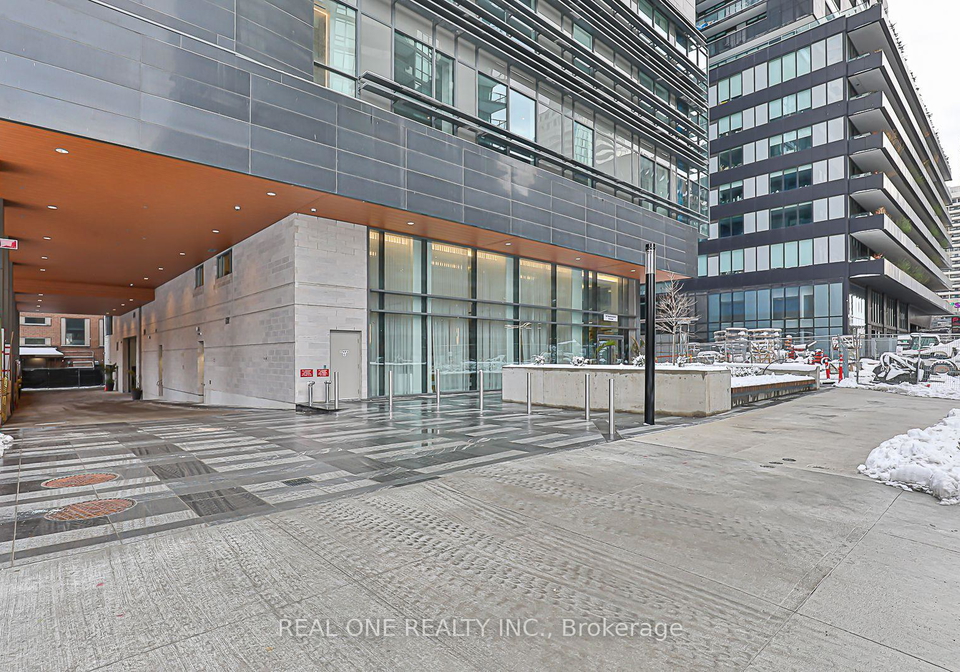 39-roehampton-avenue-e-toronto-ontario-c12442688
