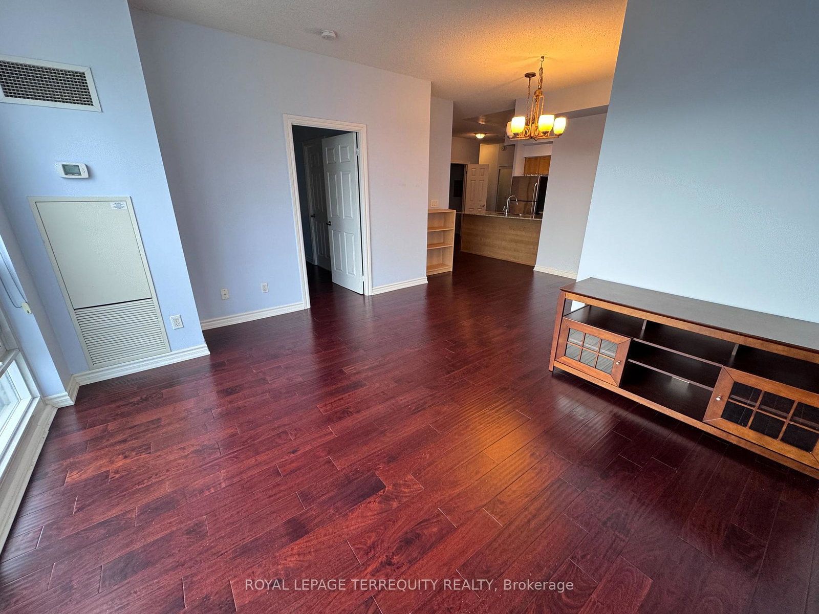 761-bay-street-toronto-ontario-c12442780