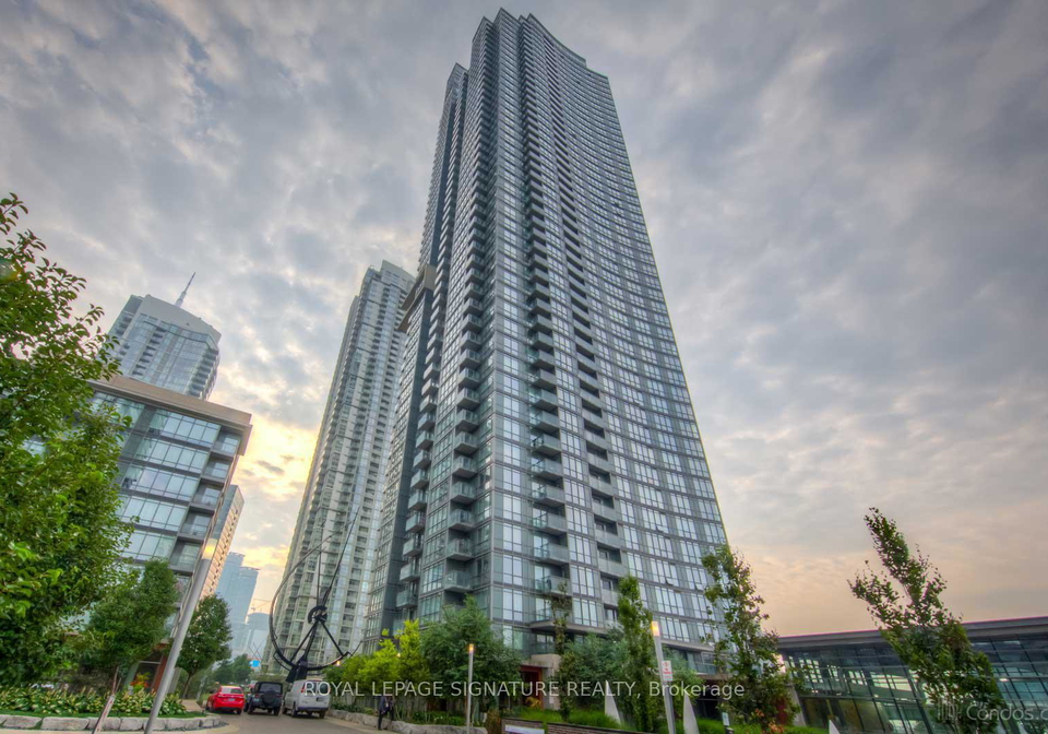 11-brunel-court-toronto-ontario-c12442792