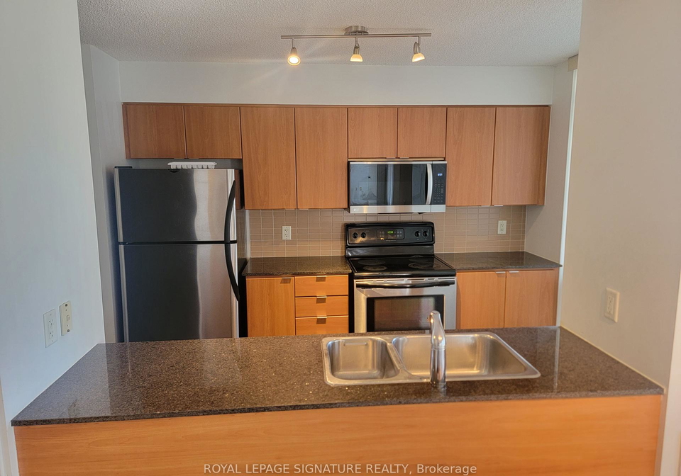 11-brunel-court-toronto-ontario-c12442792