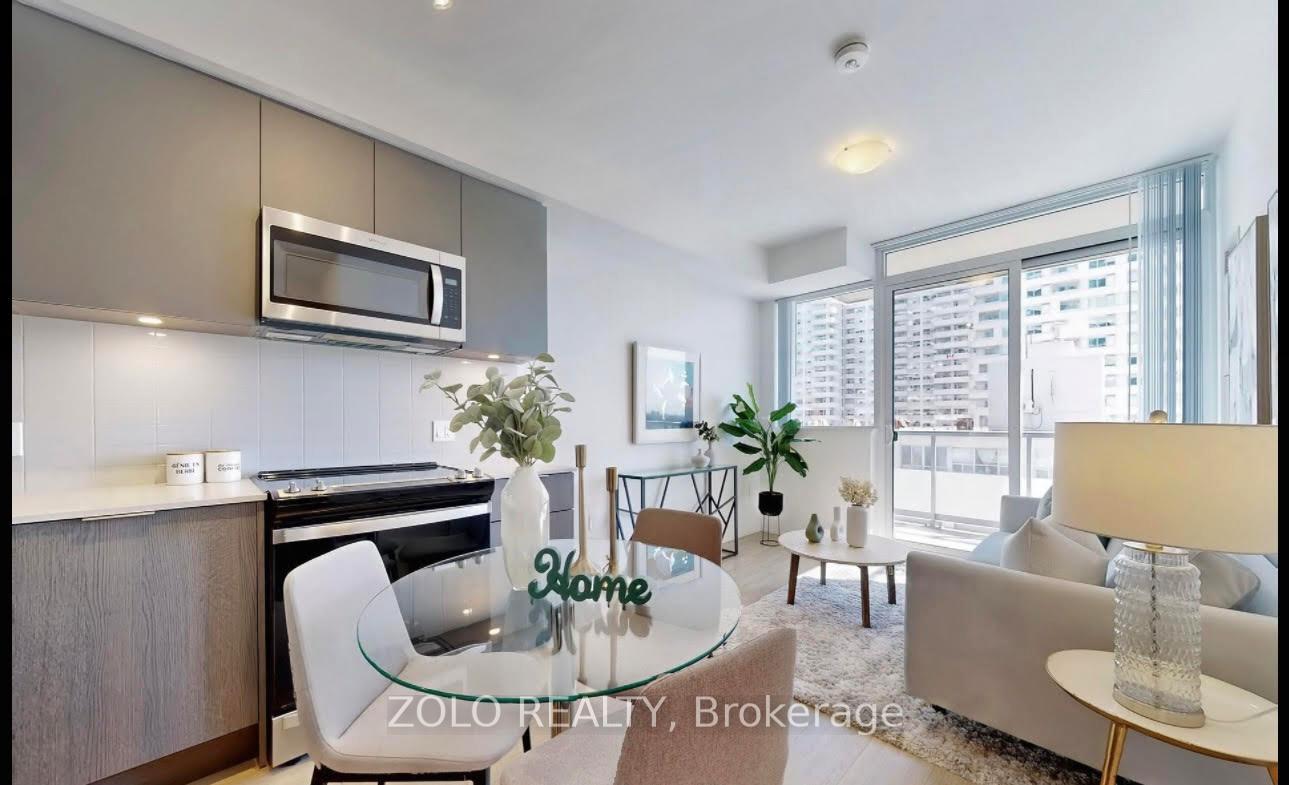 25-holly-street-toronto-ontario-c12443003