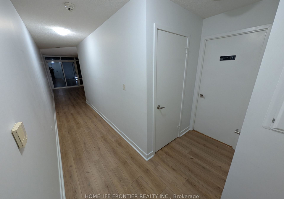 4k-spadina-avenue-toronto-ontario-c12443034