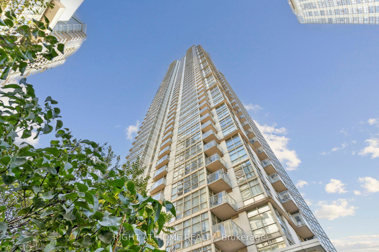 35-mariner-terrace-toronto-ontario-c12443064