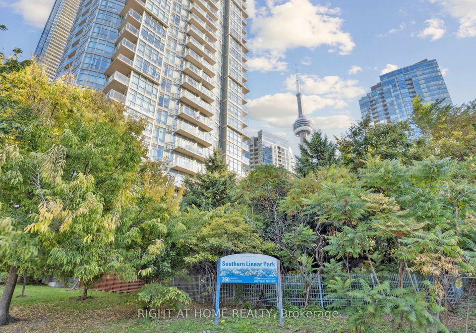 35-mariner-terrace-toronto-ontario-c12443064
