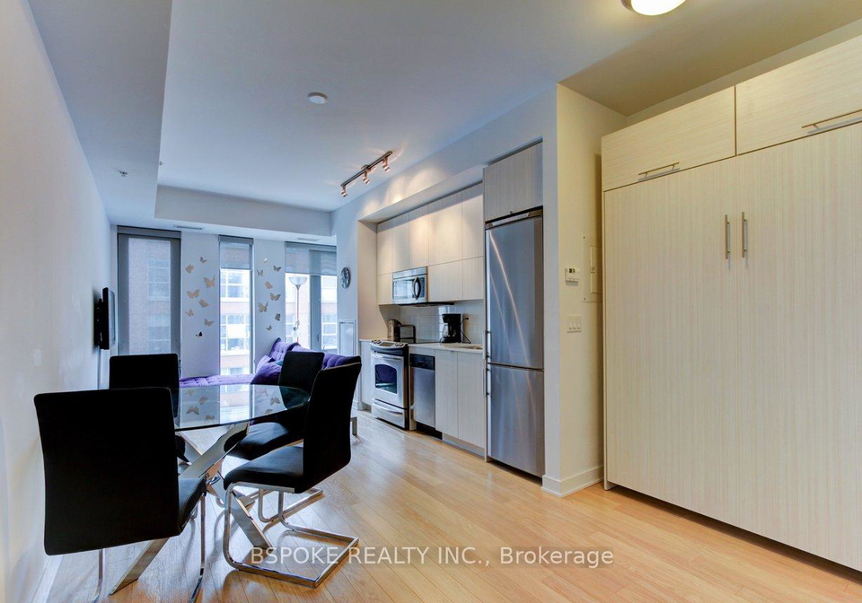 32-camden-street-toronto-ontario-c12443150