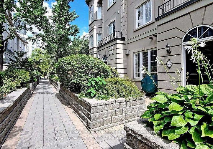 18-everson-avenue-north-york-ontario-c12443237