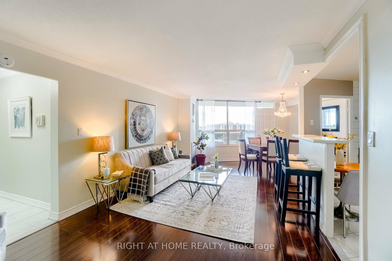 5-shady-golfway-east-york-ontario-c12443283