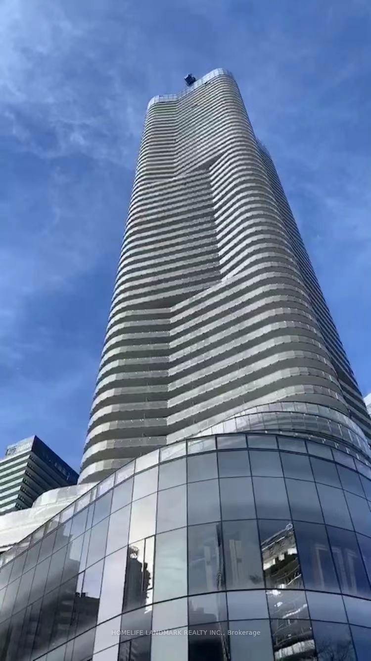 11-wellesley-street-w-toronto-ontario-c12443347