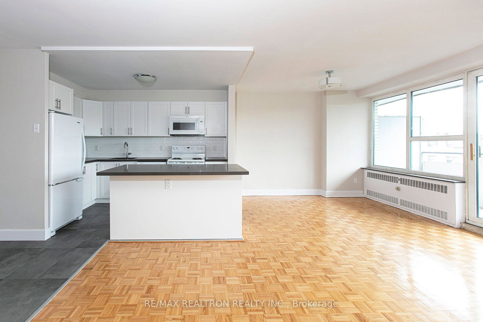10-shallmar-boulevard-toronto-ontario-c12443424