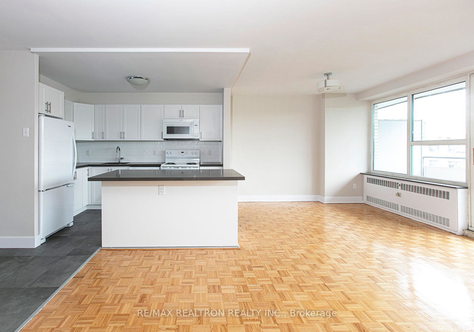 10-shallmar-boulevard-toronto-ontario-c12443424