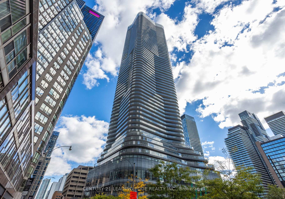 11-wellesley-street-w-toronto-ontario-c12443588