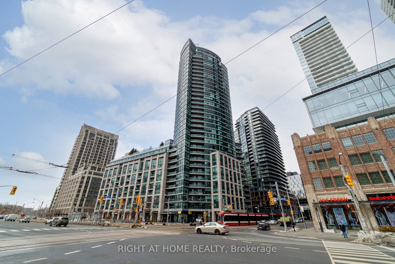 600-fleet-street-toronto-ontario-c12443660