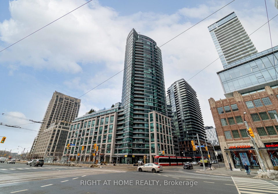 600-fleet-street-toronto-ontario-c12443660