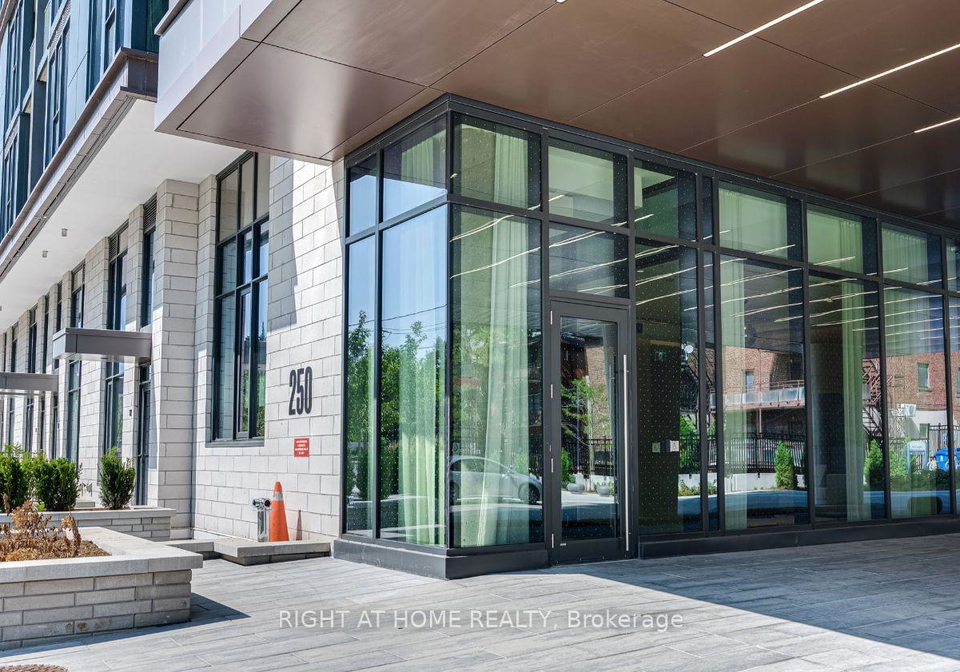 250-lawrence-avenue-w-toronto-ontario-c12443758