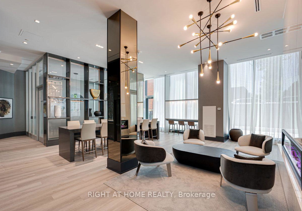 250-lawrence-avenue-w-toronto-ontario-c12443758