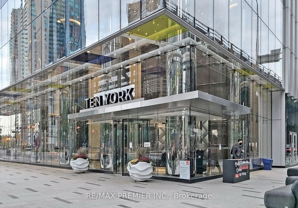 10-york-street-toronto-ontario-c12443919