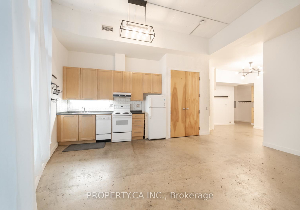 155-dalhousie-street-toronto-ontario-c12443942
