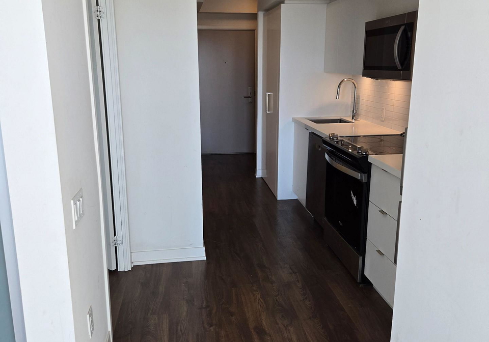 500-wilson-avenue-toronto-ontario-c12443974