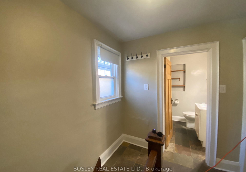 33-lorindale-avenue-toronto-ontario-c12444257