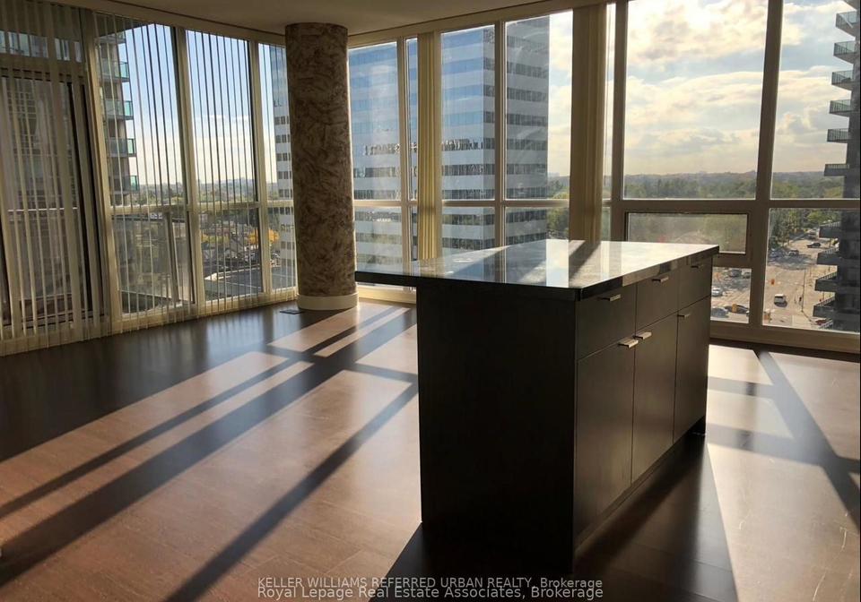 23-sheppard-avenue-e-north-york-ontario-c12444277