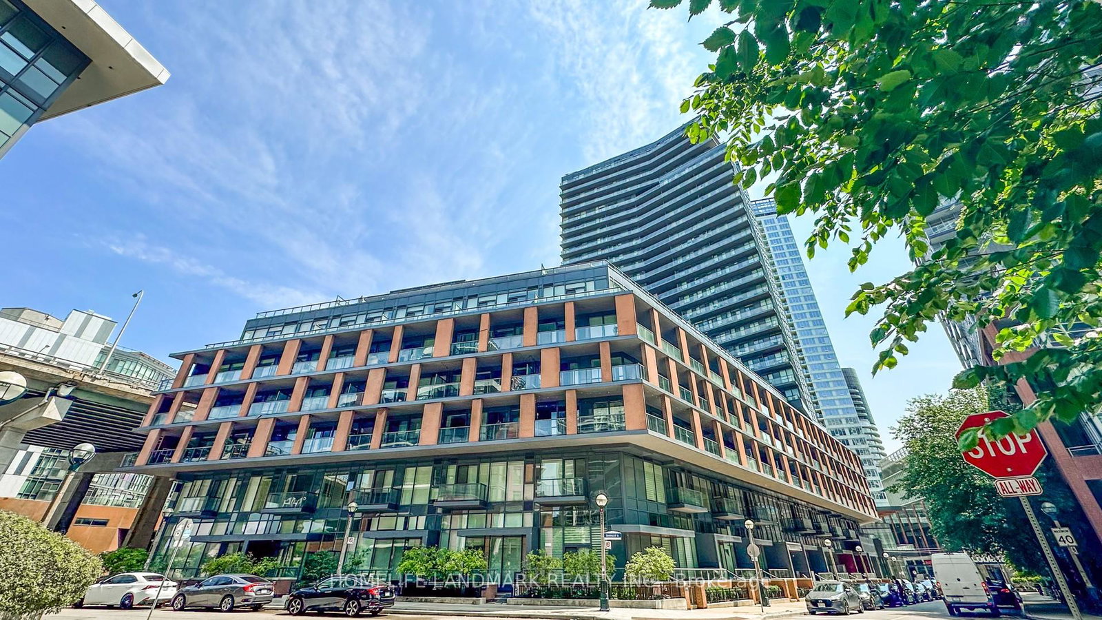 20-bruyeres-mews-toronto-ontario-c12444284