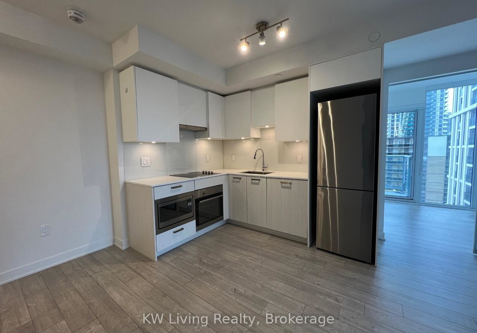195-redpath-avenue-toronto-ontario-c12444309