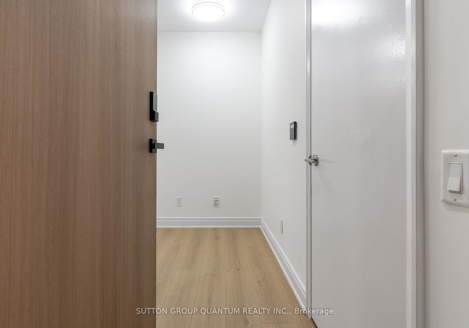 21-carlton-street-toronto-ontario-c12444559