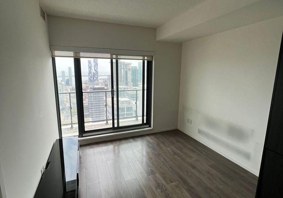 159-dundas-street-e-toronto-ontario-c12444628