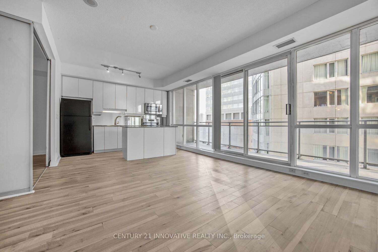 220-victoria-street-toronto-ontario-c12444682