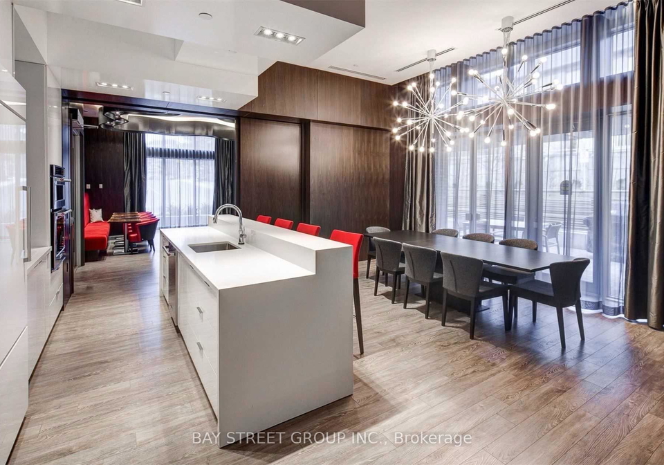 88-sheppard-avenue-e-north-york-ontario-c12444793