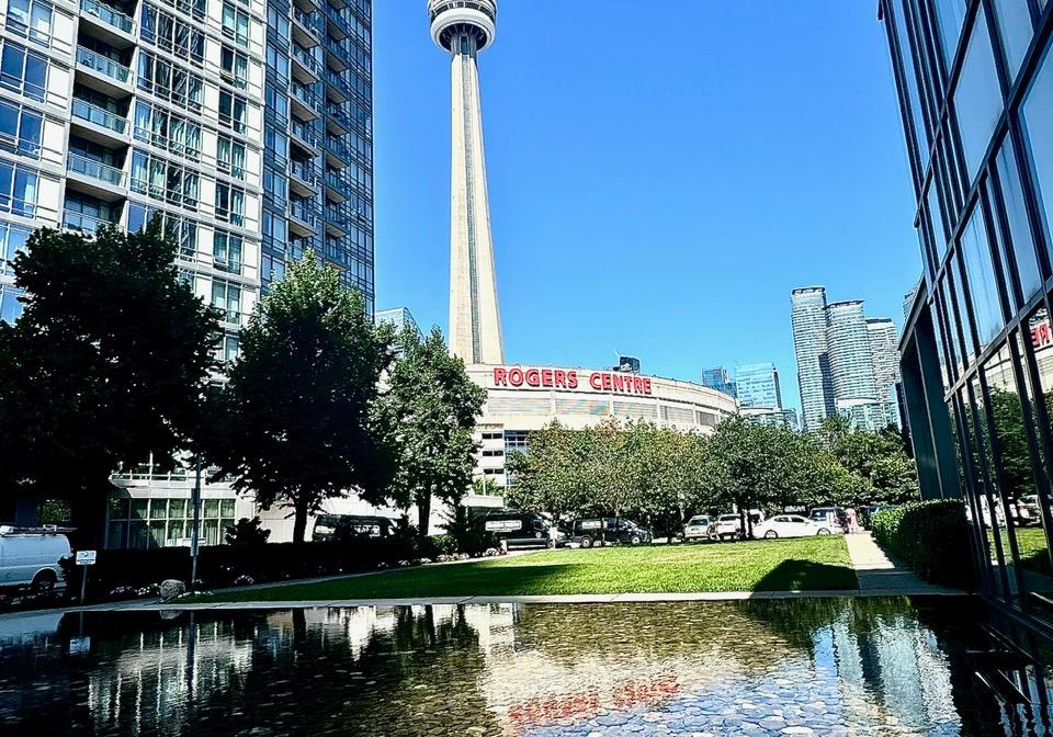 35-mariner-terrace-toronto-ontario-c12444822