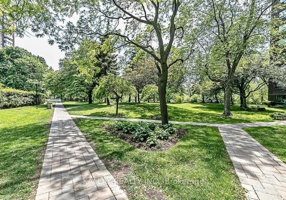 10-muirhead-road-north-york-ontario-c12444836