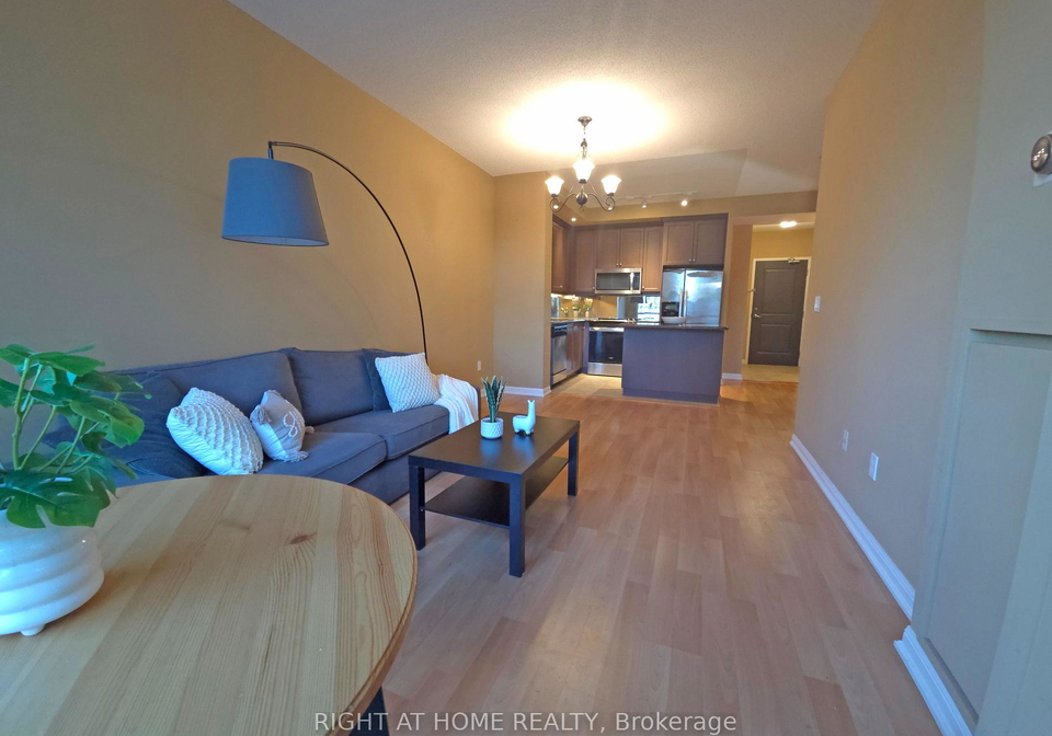 628-fleet-street-toronto-ontario-c12444878