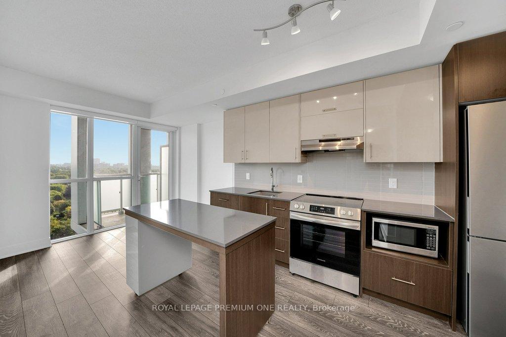 188-fairview-mall-drive-north-york-ontario-c12444906
