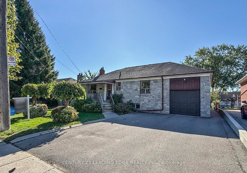 325-waterloo-avenue-toronto-ontario-c12444933
